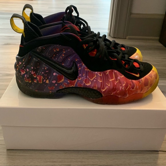 Asteroid Nike Air Foamposite Pro's - 2013 Release - Size 10 - Picture 3 of 4